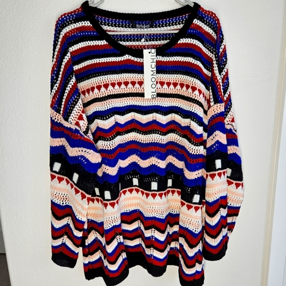 NWT!!! Bloomchic Multicolor Striped Women's Sweater Size 22-26 - Picture 1 of 5